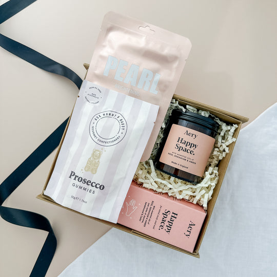THE PINK GIFT BOX
